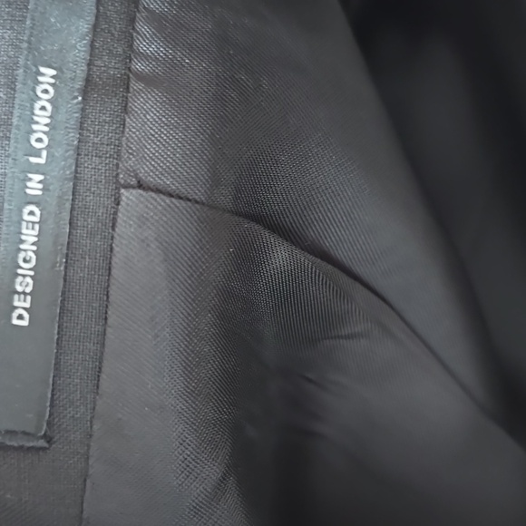 REISS Promise Plain Weave Blazer, Color Black, Size 44 Regular, Retail $475.00US - Picture 16 of 16